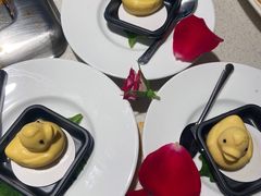 香芒小黄鸭-海底捞火锅鲜切牛肉主题店(长寿路店)