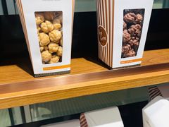 -Laderach 莱德拉(上海环贸iapm店)