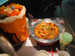 -胖哥俩肉蟹煲(湖滨银泰in77店)