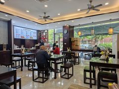 -鸿兴面馆馄饨小笼(稻香店)
