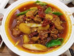 新疆大盘鸡-清真·玛丽亚新疆菜主题餐厅(浙江中路店)