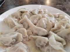 -周家大连水饺(美专校街店)