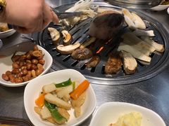 -韩聚屋韩国烤肉餐厅(新北万达店)