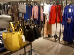 -ZARA(凯德乐峰广场店)
