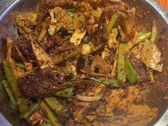 -嘎嘎鸭下巴·爆辣干锅(明教寺店)