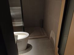 -快乐大桶水养生足浴SPA(前兴路店)