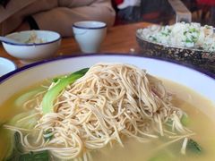 -侬佳蒸菜馆(听潮店)