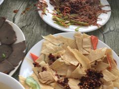 -正宗胖子抻面馆(岭东路店)