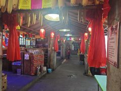 -鱼窝棚柴火铁锅炖(富山屯店)