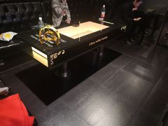 -蓝尊量贩(黄河路店)