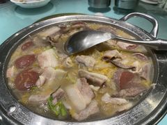 -吴记酱骨炖菜馆(康安路店)