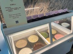 -亚洲国际大酒店·云顶阁旋转自助餐厅