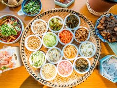 -包整·丝娃娃(一览甲秀楼风景店)