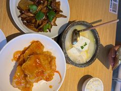 -关东小磨东北菜(上海长风大悦城店)