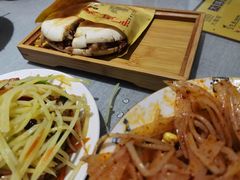 -大嘻咹biangbiang面(历史博物馆店)