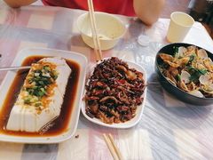-吴记口味馆