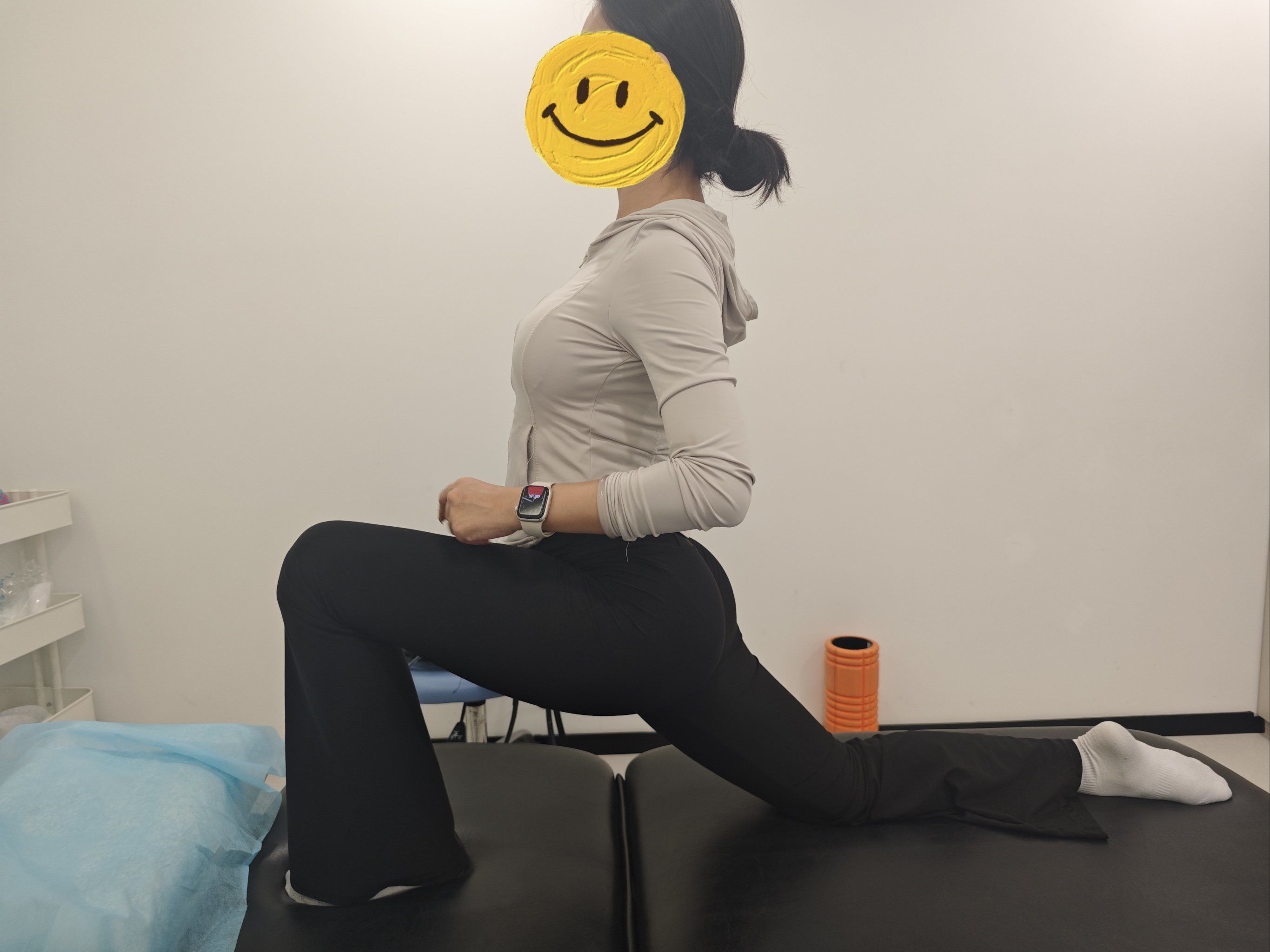 髂腰肌拉伸缓解腹股沟紧张不适