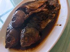 酥鱼-源东食府(鹿海园小区店)