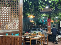 大堂-三里屯土灶炖公鸡地锅鸡(江东店)