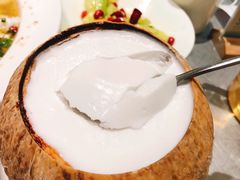 -姚姚酸菜鱼·金戈戈香港豉油鸡(喜荟城联名店)