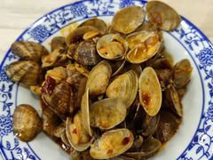 -江城燕子大排档(江汉路步行街店)