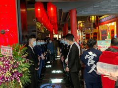 门面-哥老官重庆美蛙鱼头(宝山龙湖店)