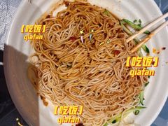 -肥肥虾庄·金牌油焖大虾(杨园滨江时代walk店)
