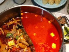 -左庭右院鲜牛肉火锅(金山万达店)