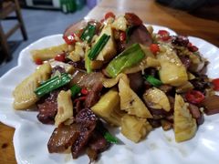 -牛八宝桂林米粉(八里庄店)