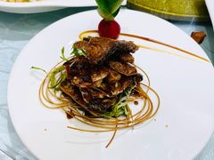 本帮酱熏鱼-湖庭壹品鸭王·传统北京烤鸭·别墅私房菜·庭院宵夜(江宁店)