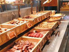 -山焱·炭火自助烤肉(周浦万达店)
