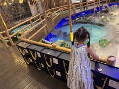 -火福·天湖阁大闸蟹博物馆主题餐厅(浅水湾店)