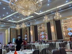 大堂-轩记海鲜餐厅·四十五年老字号·经典粤菜(西区彩虹店)