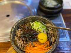 牛肉石锅拌饭-意成料理