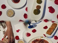 -AZUR聚(香格里拉饭店)