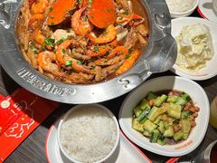 -胖哥俩肉蟹煲(华贸店)