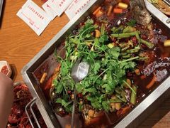-琥珀老六龙虾(四里河店)