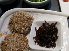 芝麻烧饼-南门四季铜锅涮肉(左家庄店)