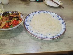 -巴依兄弟西域美食(机场店)