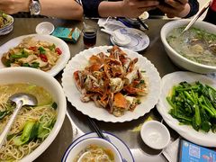 -三姐妹·海鲜大排档