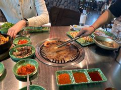 -欧巴炭烤肉오빠숯불구이(南京东路店)