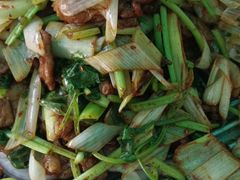 葱爆羊肉-老北京褡裢火烧·任记