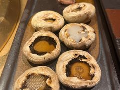 -铭牛烧肉·和牛海鲜自助(高新月牙湖店)