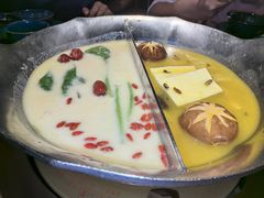 -湊湊火锅·茶憩(东城民盈国贸城店)
