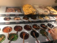 自助调料区-东道煮牛肉火锅(东盛大街店)