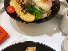 -牛邸·烧肉饭(来福士店)