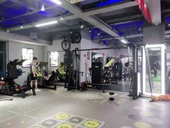 -AK健身普拉提拉伸私教馆(中八店)