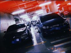 -浦东图书馆-停车场