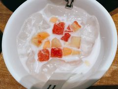 现任椰奶冰粉-太二酸菜鱼(财富购物中心店)