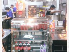 -达美乐比萨(凤凰东街店)